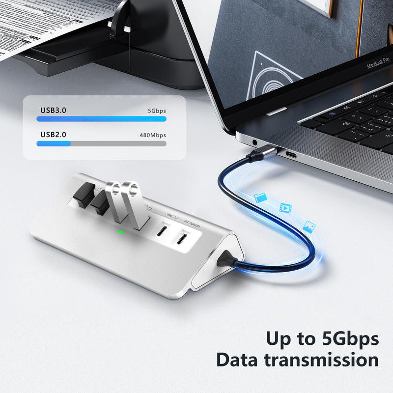 追加機能 9 in 1 USB-C ドッキングステーション,ユーザーマニュアルとコンパクトなデザインが含まれています
